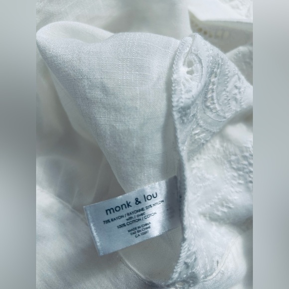 Monk & Lou Embroidered Rayon/Cotton Short-Sleeved Blouse w. Tie - Picture 3 of 10